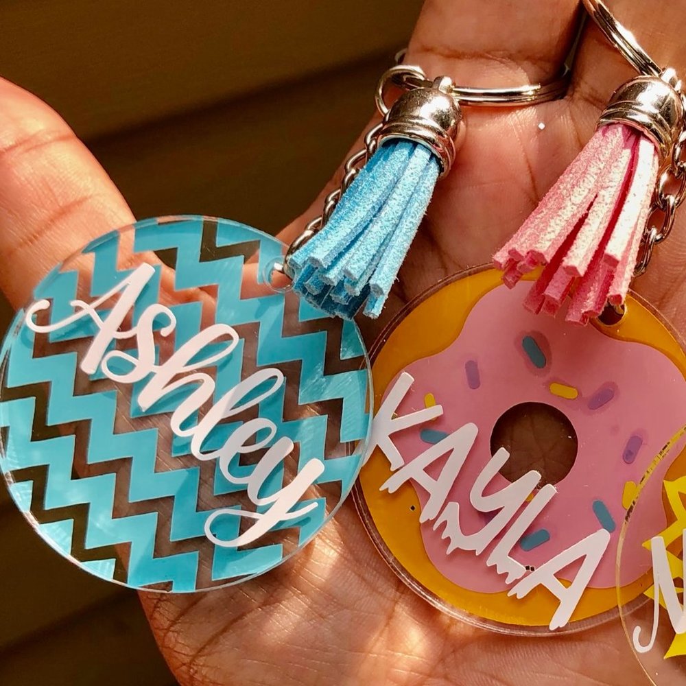 ⭐️2 for $15 ⭐️ Customized Designed Personalized Keychains: Holiday Gift Ideas - Picture 14 of 17
